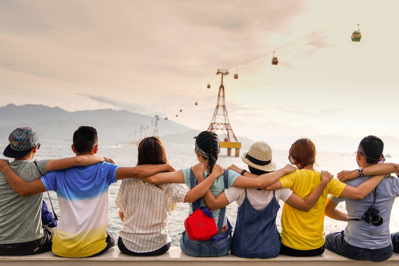 Célébrez la Journée internationale de l'amitié