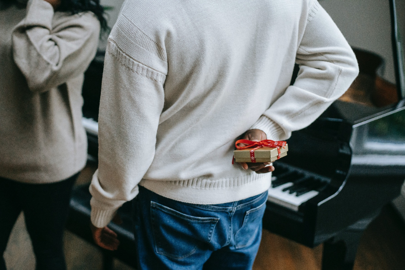 Comment organiser un secret Santa entre amis ?