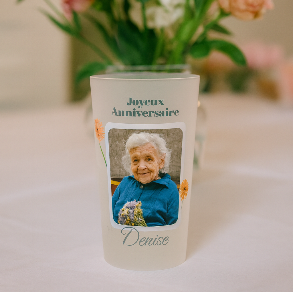 Gobelet personnalisé Anniversaire Marguerite Aquarelle