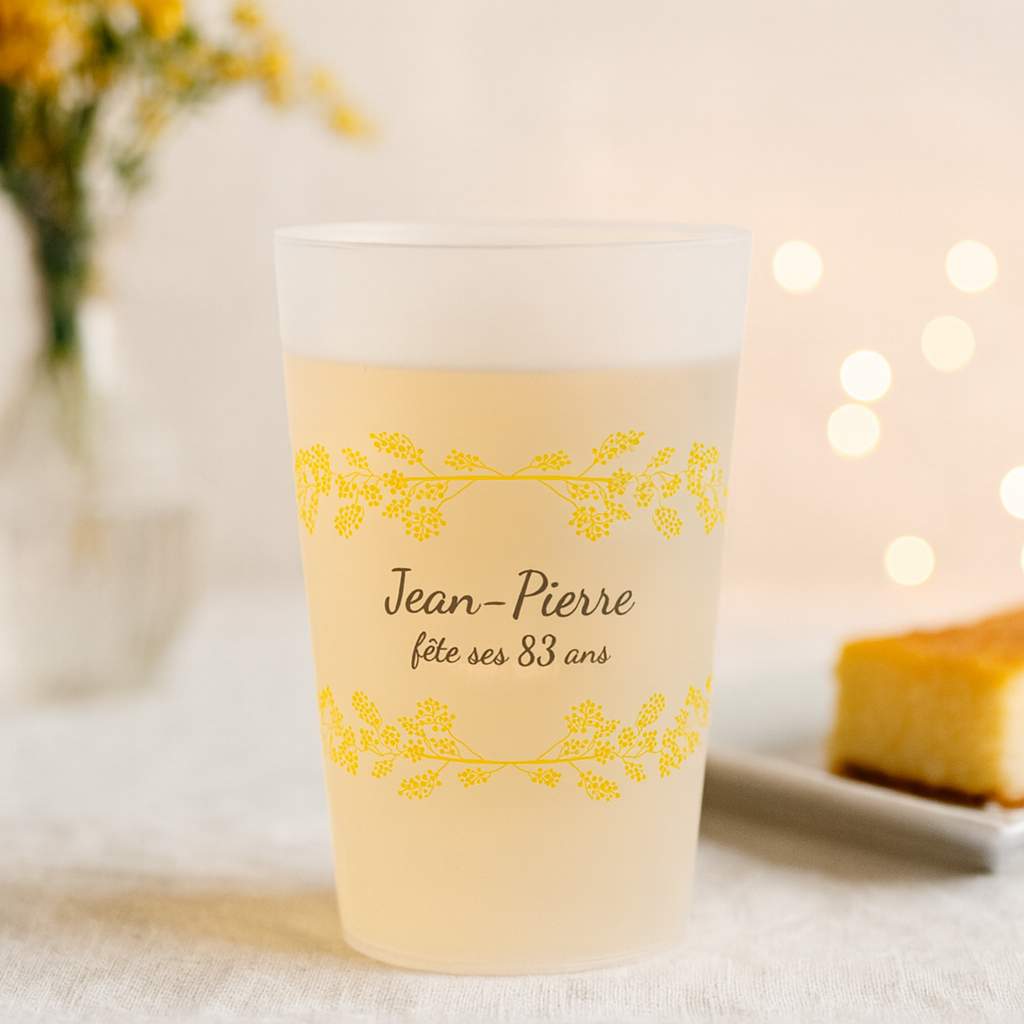 Gobelet personnalisé Anniversaire Brindille Fleur ambiance
