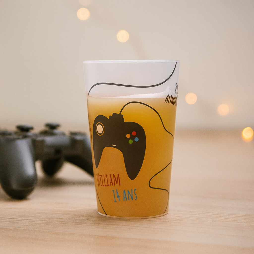 Gobelet personnalisé Anniversaire Manette ambiance