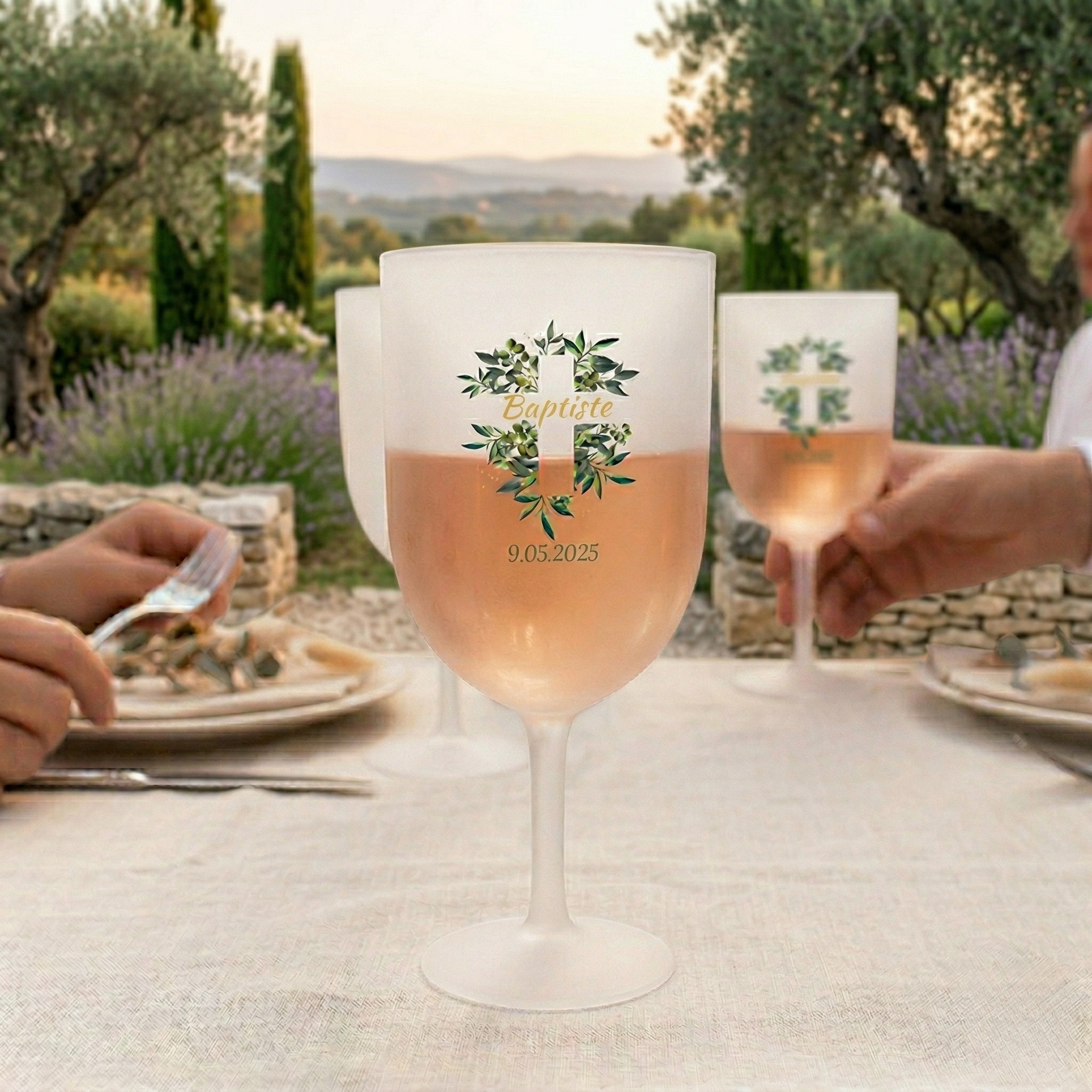 verre à vin events personnalise bapteme ambiance croix et feuilles